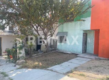 Casa · 40m² · 1 Recámara · 1 Estacionamiento · Casa en Venta, Barrio de San Agustin, por El Hospital del Quemado, Acapulco. - (4)