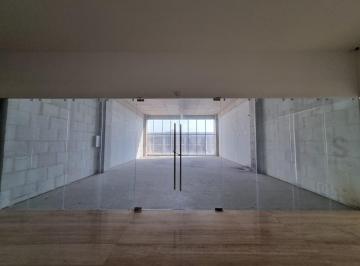 Local comercial · 111m² · 4 Estacionamientos · Local en Venta en Planta Baja - (4)