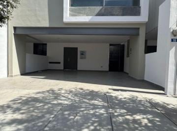 Casa de 2 habitaciones, García · Casa de Lujo en Renta en Dominio Cumbres