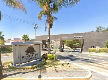 Casa · 325m² · 3 Recámaras · 3 Estacionamientos · Casa en Venta en Bosque de Esmeralda, Atizapán