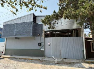 Bodega comercial · 268m² · 3 Estacionamientos · Bodega en Renta en Paraísos del Colli