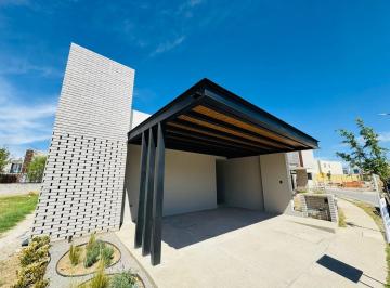 Casa · 160m² · 2 Recámaras · Casa en Venta de Una Planta en Misiones de Santa Fe por La Ibero y Punta del Este