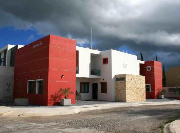 Casa de 2 habitaciones, Colima · Casa de 2 Recamaras Amueblada con Limpieza