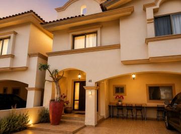 Casa en condominio de 3 habitaciones, Tlajomulco de Zúñiga · Villa California, Casa Ventamodelo Sacramento