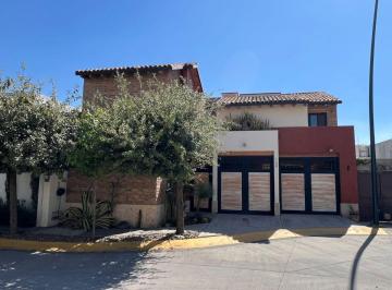 Casa de 2 habitaciones, León · Preciosa Casa en Venta con Estilo Boho