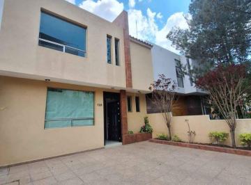 Casa de 3 habitaciones, Morelia · | Casa de Oportunidad en Altozano |