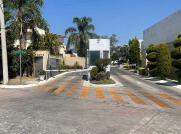 Casa en condominio de 3 habitaciones, Zapopan · Casa en Renta; Fraccionamiento Bugambilias Country en Zapopan, Jalisco.