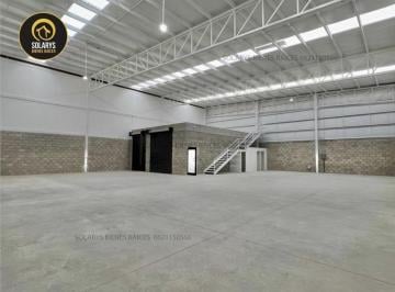 Bodega comercial · 600m² · 4 Estacionamientos · Bodega en Renta en Hermosillo