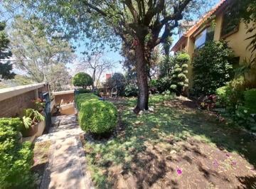 Casa de 4 habitaciones, Huixquilucan · Renta Casa con Jardín en Bosques de La Herradura