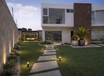 Casa de 4 habitaciones, Pachuca · Casa Entrega Inmediata, Amplio Jardín, Ubicada en Fondo de Calle Frente Área Verde