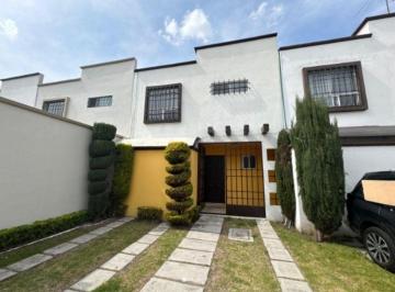 Casa en condominio de 3 habitaciones, Toluca · Casa en Venta Bosques de Cantabria, Toluca