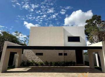 Casa de 4 habitaciones, Benito Juárez · Casa en Venta y Renta en Lagos del Sol, Cancún