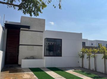 Casa de 2 habitaciones, León · Se Vende Casa Mayorazgo del Carmen (Una Planta)