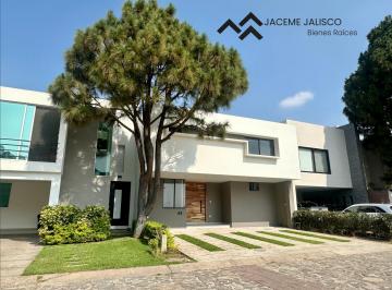 Casa en condominio de 4 habitaciones, Zapopan · Casa Nueva en Venta Coto Novaterra - Zona Valle Real