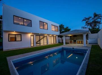 Casa de 4 habitaciones, Atlatlahucan · Residencia en Venta en Lomas de Cocoyoc