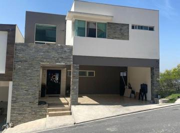 Casa de 3 habitaciones, Monterrey · Casa en Venta en Vistalta, Monterrey N. L