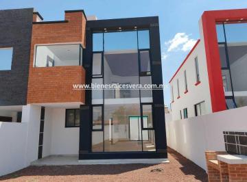 b822aead7df7e9dc4a89a59c512085f754e6ea47d5ae6fc46cc79ad7e86ee034 · Casa en Venta Ubicada en Tequisquiapan en Bordo Blanco. Ada