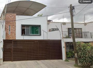 Casa de 4 habitaciones, Guadalajara · Casa en Renta en Rancho Nuevo