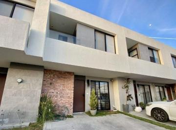 Casa de 3 habitaciones, Zapopan · Gran Venta de Linda Casa en Zapopan a Mitad de Prcio Cerca de Real de Valdepeñas