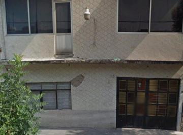 Casa de 3 habitaciones, Venustiano Carranza · Casa en Venta en Venustiano Carranza