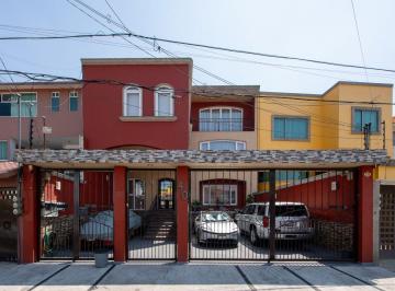 Casa de 3 habitaciones, Tlalnepantla de Baz · Se Vende Casa con Vigilancia