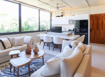 Casa · 300m² · 3 Recámaras · 4 Estacionamientos · Casa en Puerto Cancún en Venta