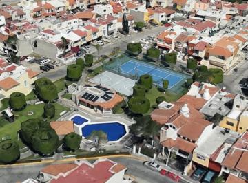 Casa en condominio de 3 habitaciones, Zapopan · Casa en Jardines de Chapalita con 3 Habitaciones a 5 Min del Parque Metropoilitano de Guadajara