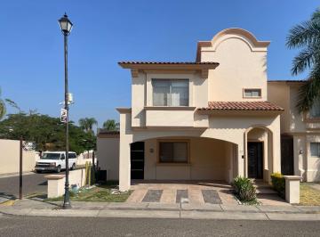 Casa en condominio de 3 habitaciones, Tlajomulco de Zúñiga · Villa California en Venta