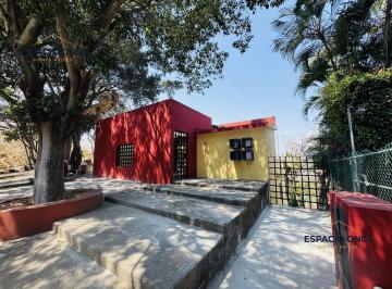 Casa · 285m² · 4 Recámaras · 3 Estacionamientos · Casa en Club de Golf San Gaspar