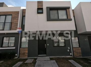 Casa de 3 habitaciones Renta MN 13,000 · Casa en Renta Zakia