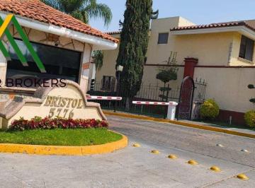 Casa en condominio de 3 habitaciones, Zapopan · Casa en Renta en Virreyes Residencial – Coto Bristol – $35,000