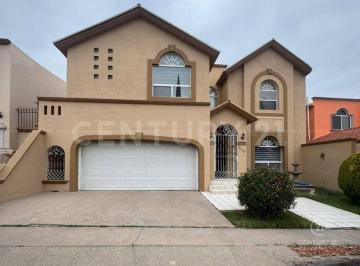 Casa · 403m² · 4 Recámaras · Casa en Renta en Haciendas Dle Valle L, Chihuahua, Chih.