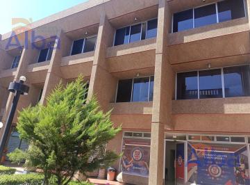 Oficina · 140m² · 5 Recámaras · 2 Estacionamientos · Oficina en Renta en El Chalet Douglas