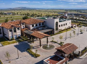Terreno / Lote · 255m² · Terreno en Belardia