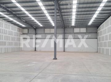 Bodega comercial · 535m² · 2 Estacionamientos · Bodegas en Renta a 300 m Periférico en San Juan Bautista, Mérida - (4)