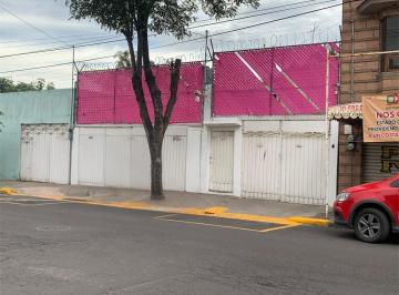 Casa · 124m² · 2 Recámaras · 10 Estacionamientos · Venta de Casa en Av Principal - (4)