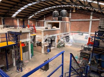 Bodega comercial · 400m² · 7 Estacionamientos · Renta de Bodega en Tláhuac - (4)