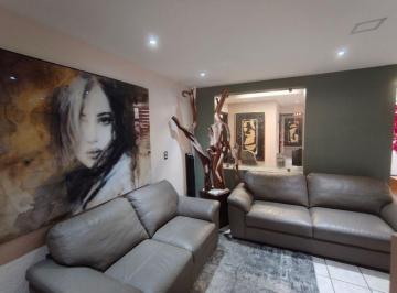 Oficina · 102m² · Oficina en Renta en Centro