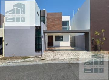 Casa · 191m² · 3 Recámaras · 2 Estacionamientos · Casa en Lomas Diamante