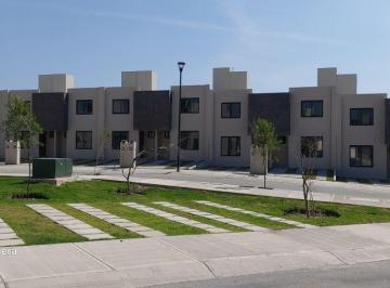 Casa de 3 habitaciones, Querétaro · Hermosa Casa en Renta 3 Rec 3 Baños Casa Club Queretaro (Frente Sonterra)