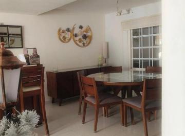 Casa de 3 habitaciones, Naucalpan de Juárez · ¡Tu Nuevo Hogar Te Espera en El Corazón de Naucalpan! Plusvalía y Confort en un Solo Lugar.