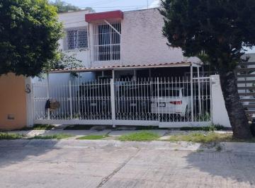 Casa · 184m² · 3 Recámaras · 2 Estacionamientos · Casa en Venta en Residencial Hacienda, Tuxtla Gutiérrez, Chiapas