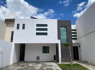 1 · Casa en Venta en Privanzas del Campestre, Arteaga