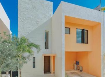 Casa · 176m² · 3 Recámaras · 2 Estacionamientos · Casa en La Joya