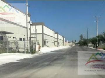 Bodega comercial · 2470m² · 4 Estacionamientos · Bodega en Renta de 2470 m Cerca de Av Miguel Aleman Apodaca Nuevo Leon
