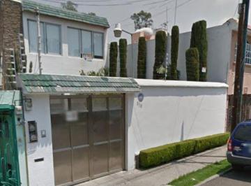 Casa de 3 habitaciones, Gustavo A. Madero · Adquiere a un Precio Bajo, Casa en Remata Bancario.