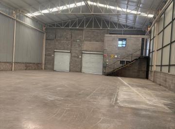 Local comercial · 557m² · Local - La Pila