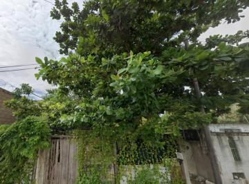 Terreno / Lote · 300m² · Terreno Escriturado Super Ubicado / Deeded Residential Land