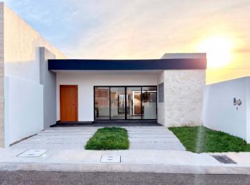 Casa · 161m² · 3 Recámaras · 2 Estacionamientos · Cv46 Lomas del Mediterraneo