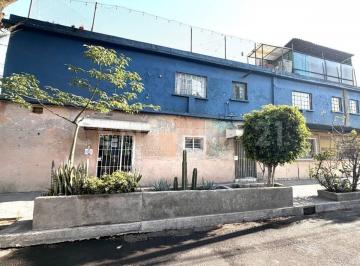 Oficina · 406m² · 3 Recámaras · 3 Estacionamientos · Casa con Uso de Suelo Comercial en Av del Peñón, Venustiano Carranza Cdmx